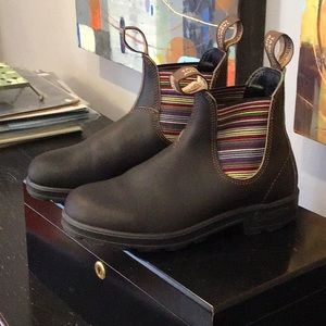 Blundstone boots-size 7